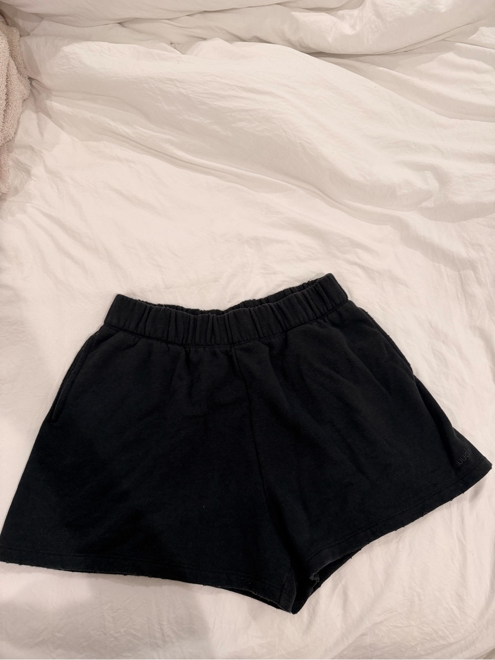 nuuds Black Women's Casual Elastic Waist Shorts